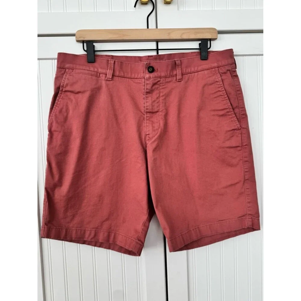 Duck Head Men's Harbor Performance Red Flat-Front Chino Shorts - Size 34 Waist